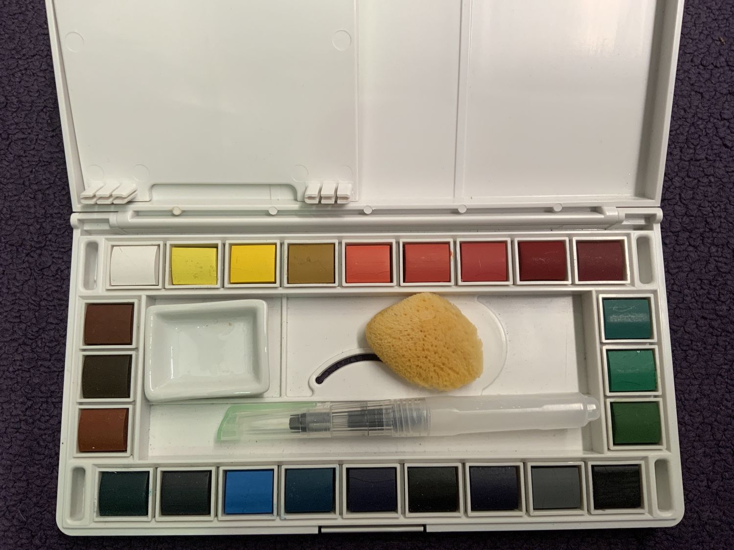 24 WATERCOLOUR PANS w Aqua Brush &amp; Sponge