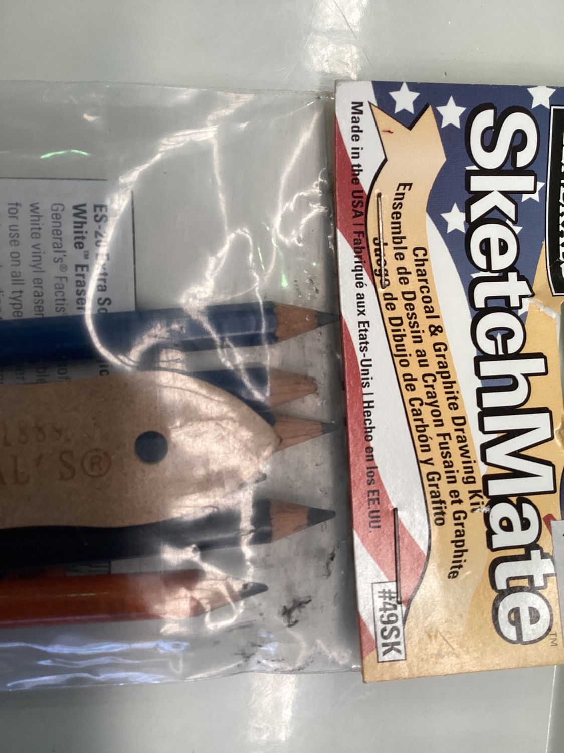 GENERALS SketchMate Drawing Kit