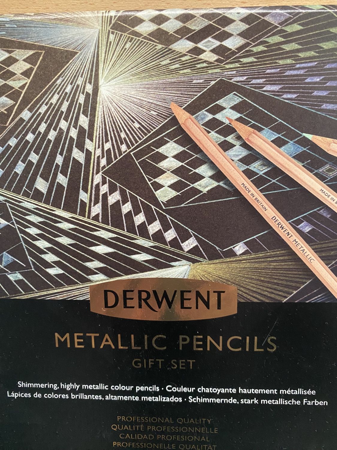 Derwent 20 METALLIC PENCILS GIFT SET