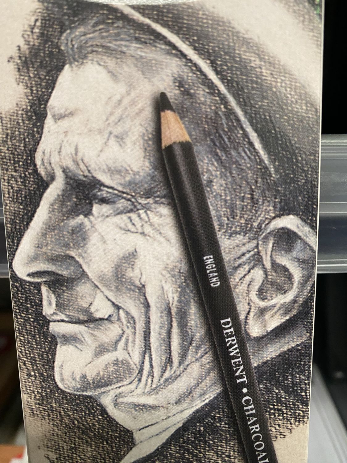 Derwent CHARCOAL Pencil Tin 6