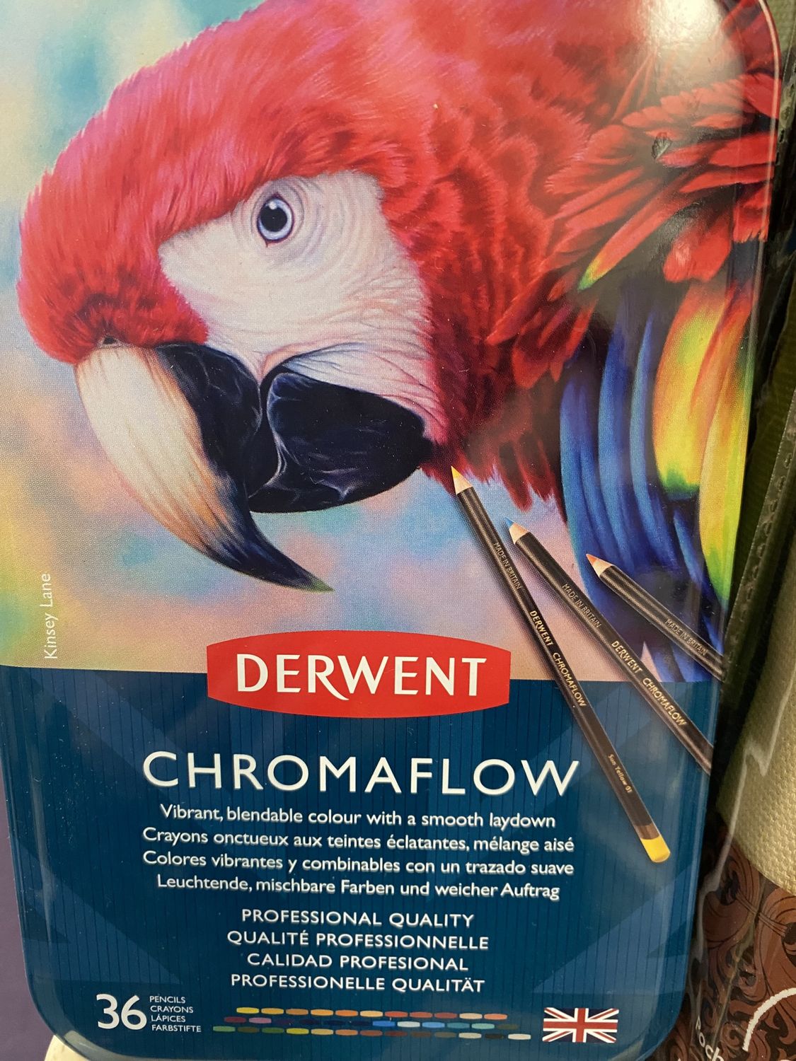 DERWENT CHROMAFLOW PENCILS TIN 36
