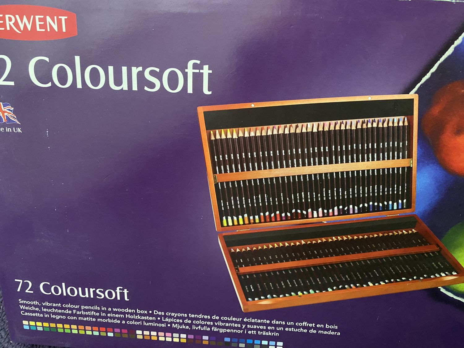 DERWENT COLOURSOFT WOOD BOX SET 72
