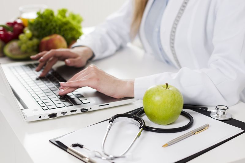 BONO 3 CONSULTAS DE NUTRICIÓN ONLINE BONO 3 CONSULTAS DE NUTRICIÓN ONLINE