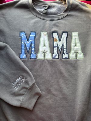 CUSTOM MAMA/NANA/&quot;TITLE&quot; Appliqué Embroidered Sweatshirt