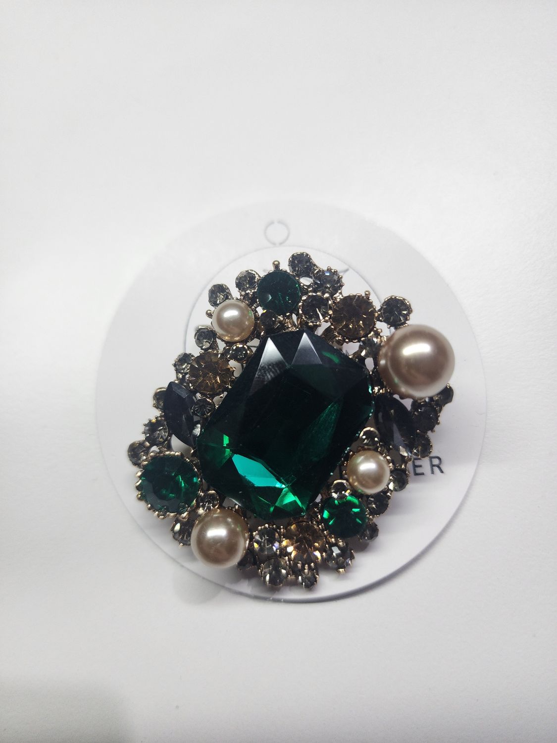 Brooch - Emerald and Pearl