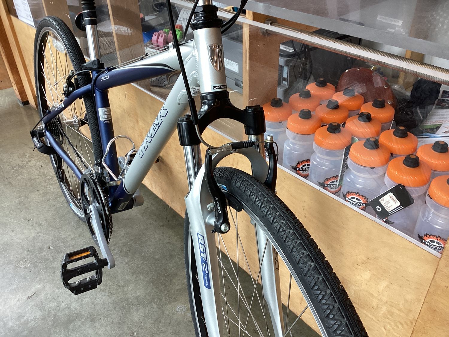 Trek 7100