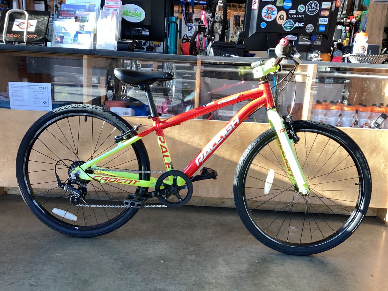 Raleigh Cadent 24
