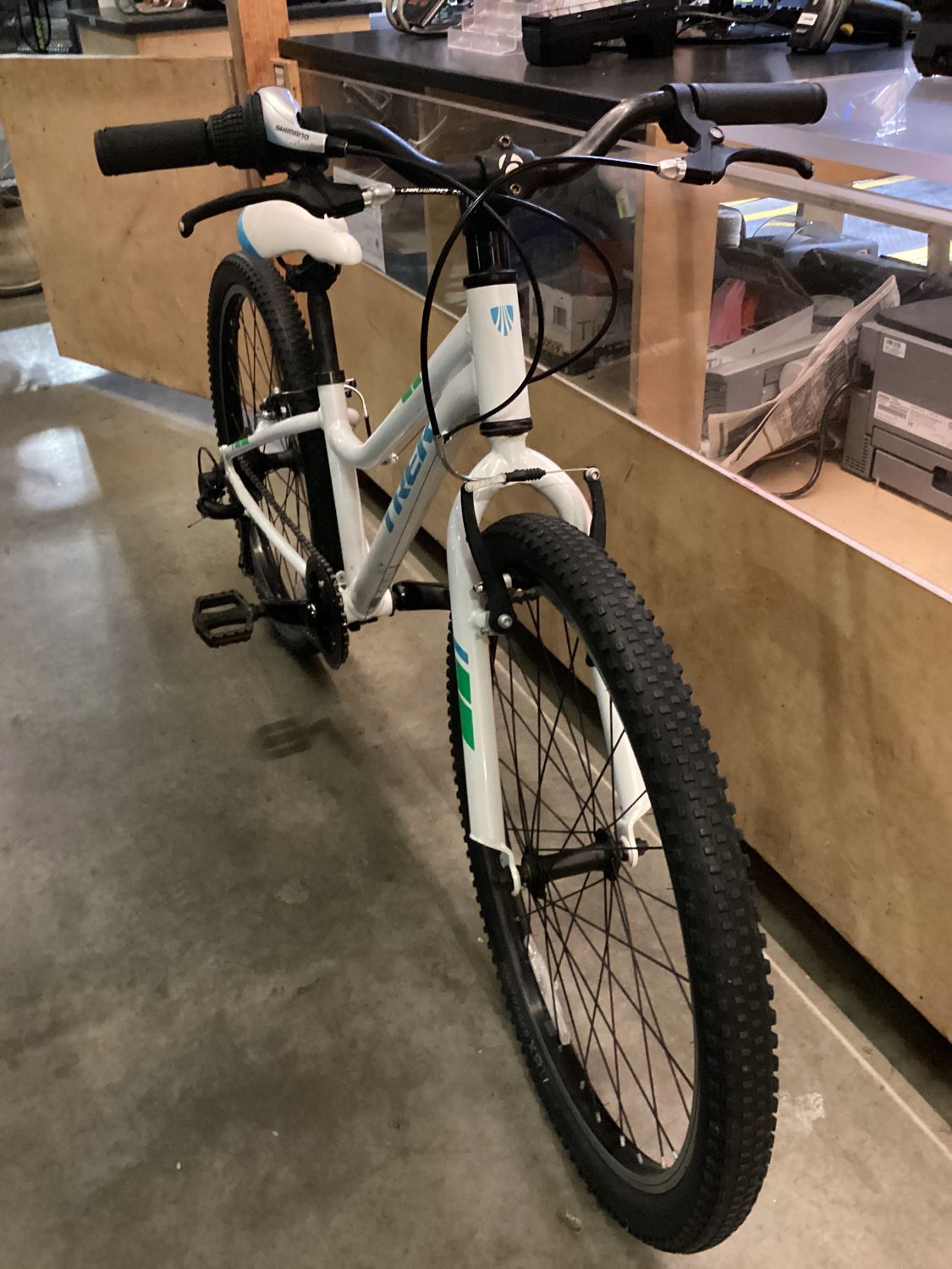 Trek Precaliber 24 White/Light Blue