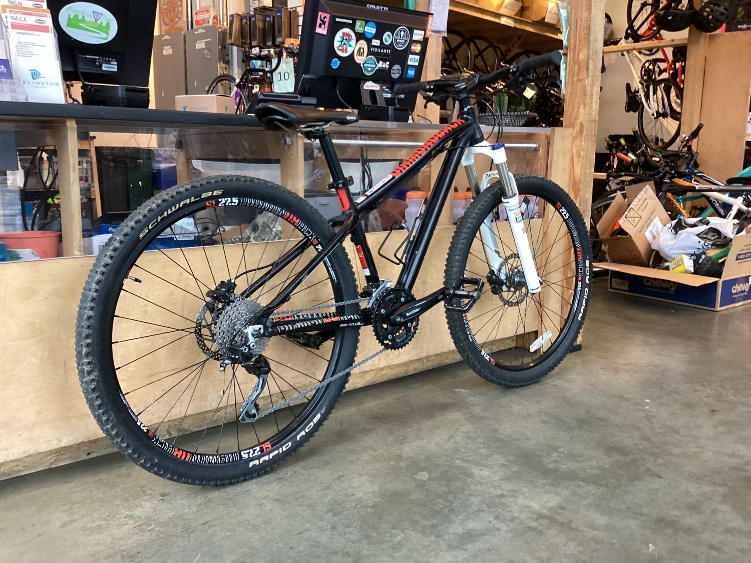 Diamondback Lux 27.5