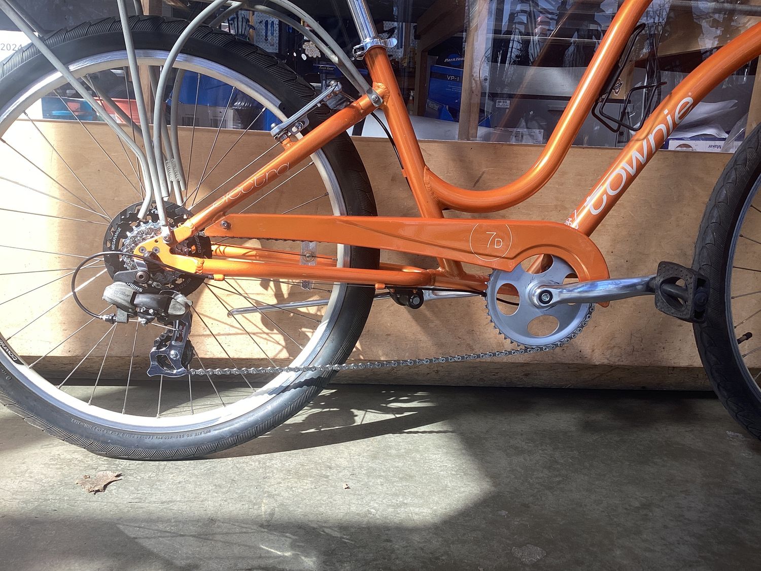 Electra Townie Peach