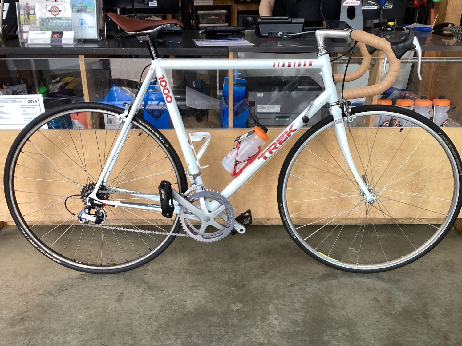 Trek 1000