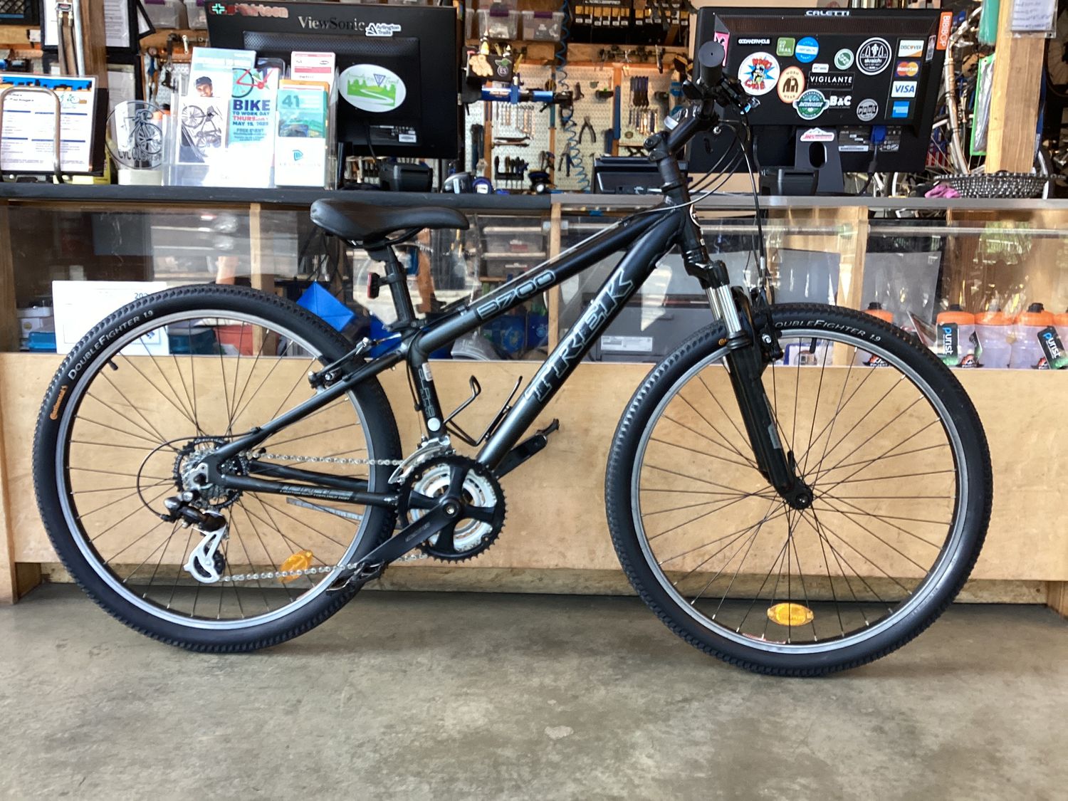 Trek 3700