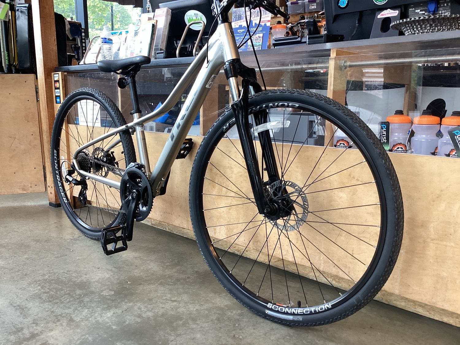 Trek Dual Sport 7