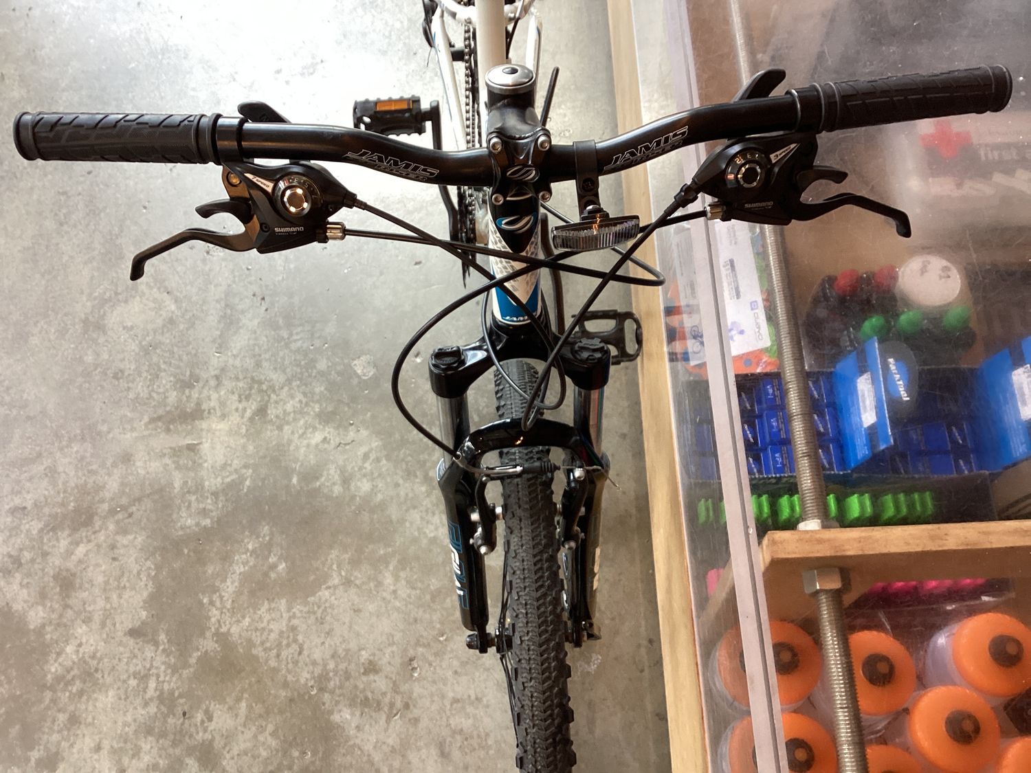 Jamis Trail X 1