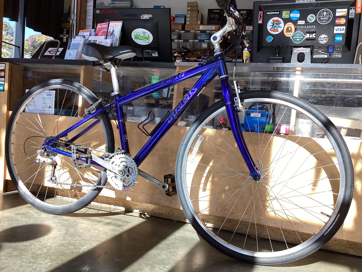 Trek Multitrack 7500