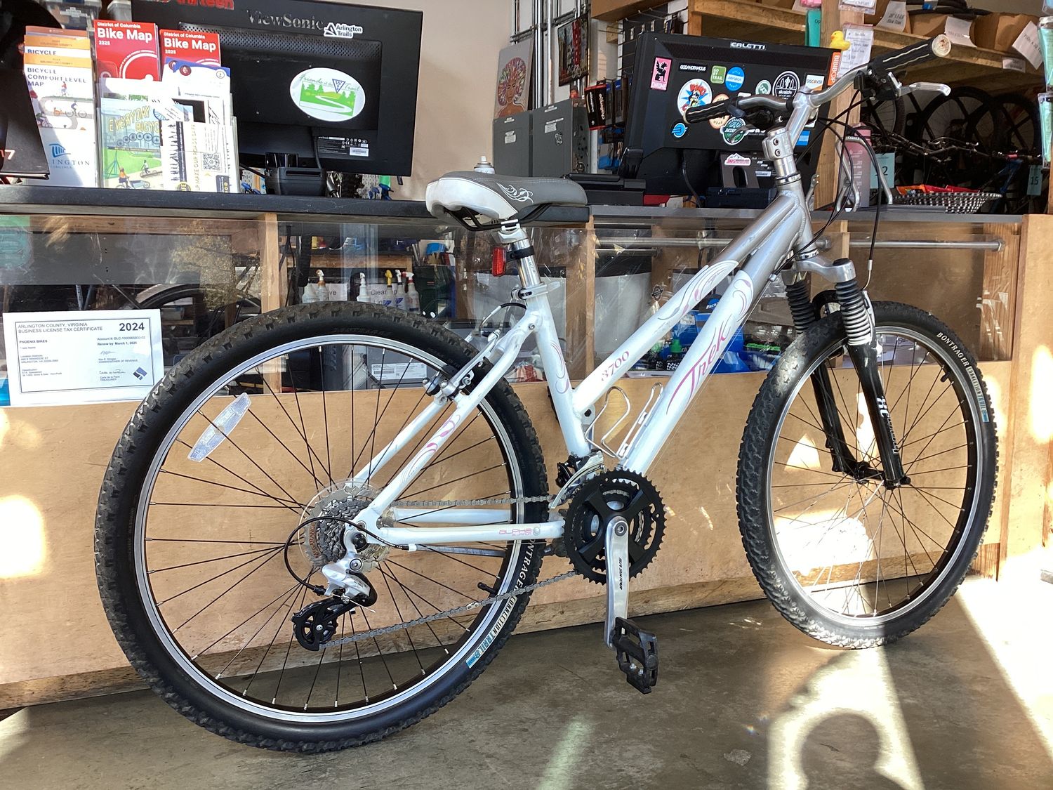 Trek 3700