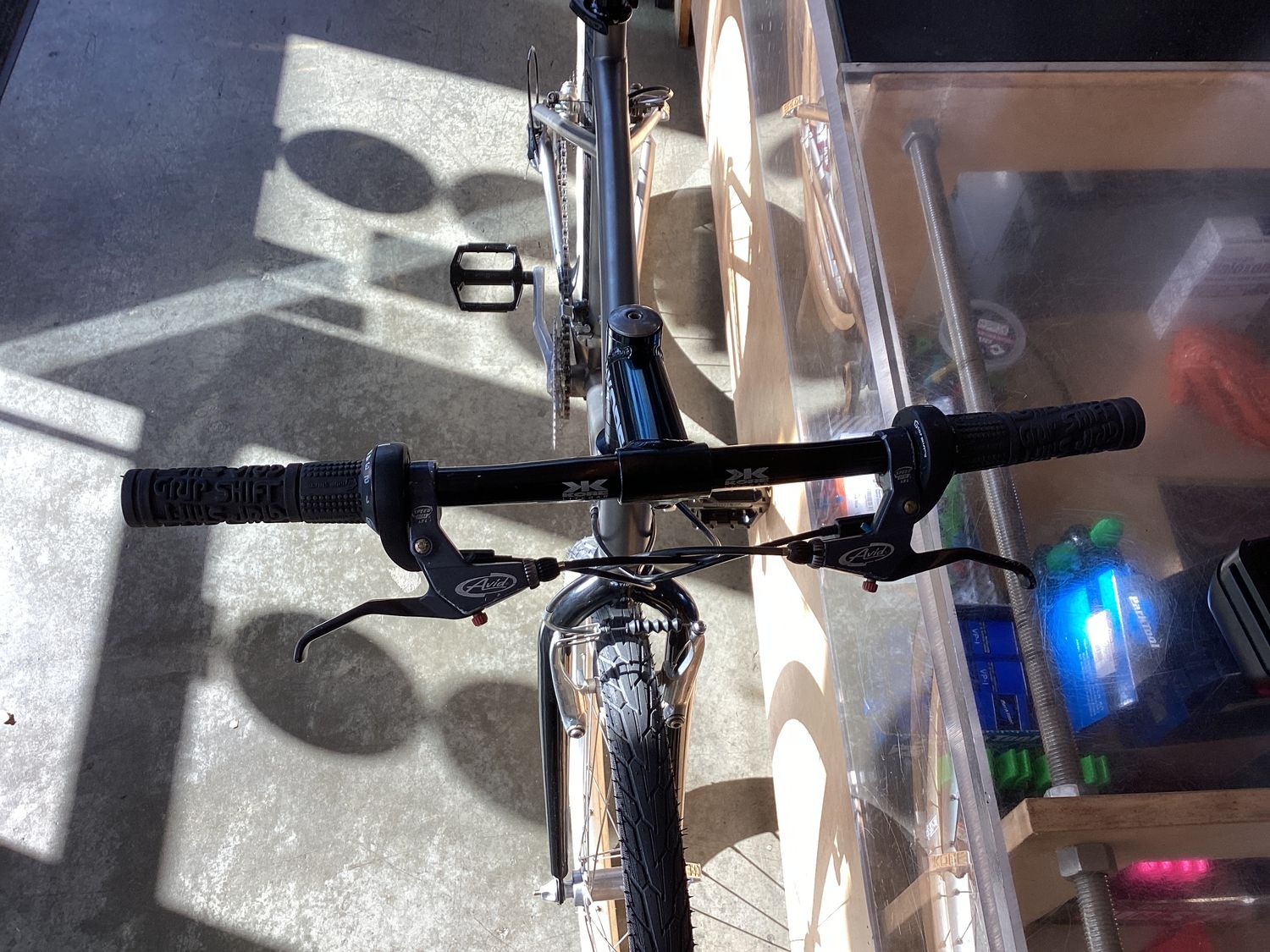 GT Lightning Titanium 3AL 2.5V