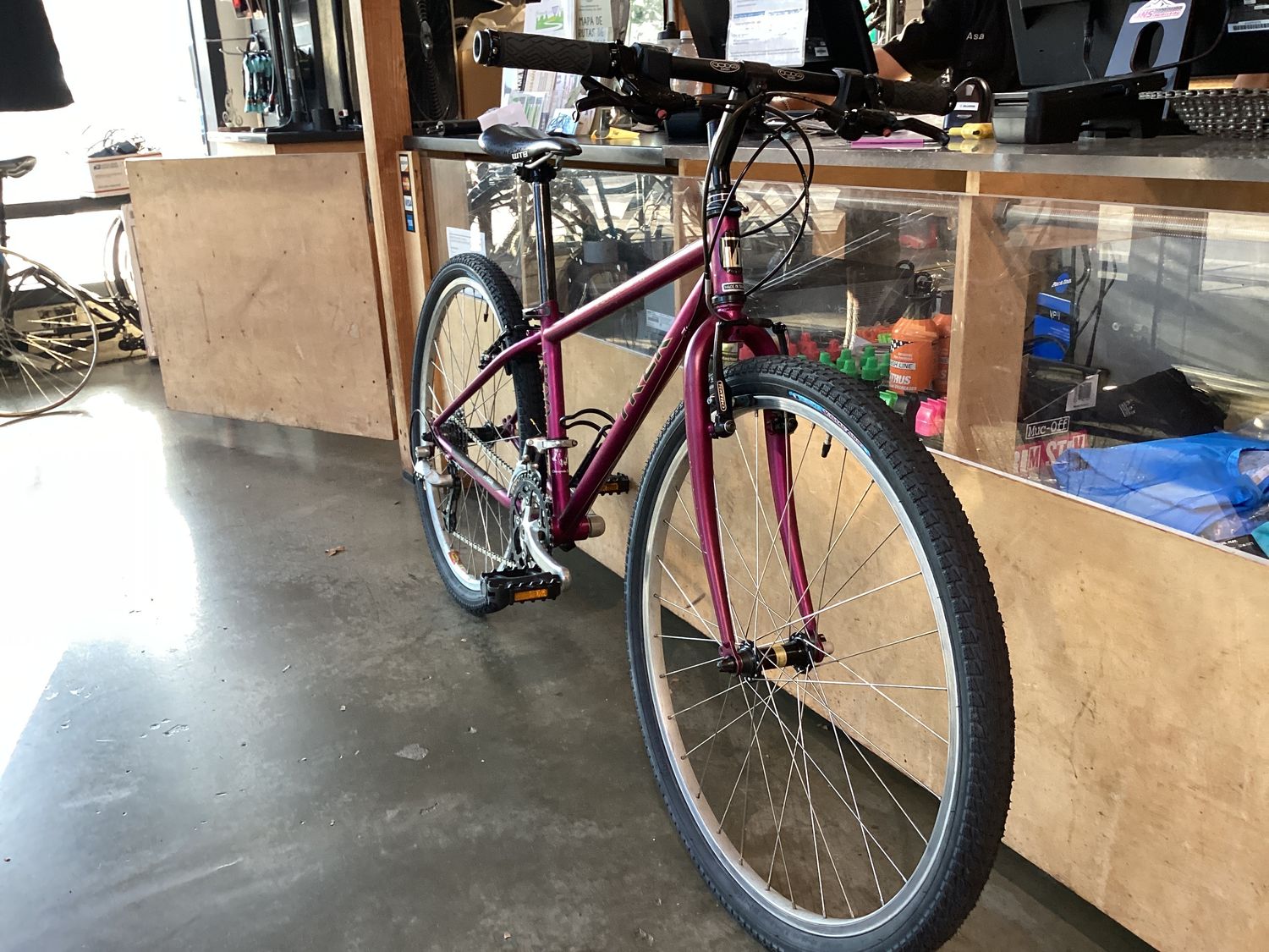 TREK 800 Mountain Track