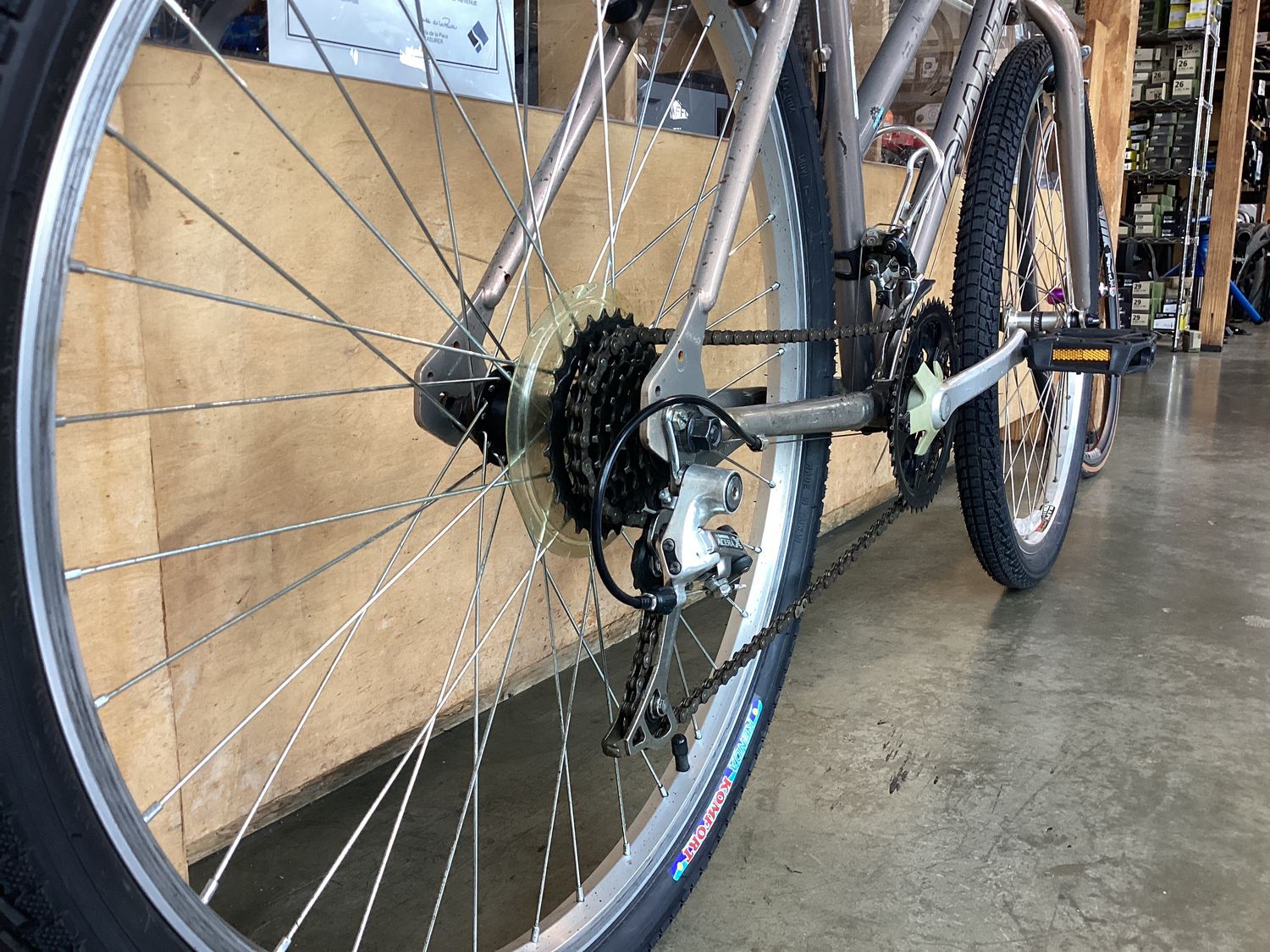 Giant Boulder 550