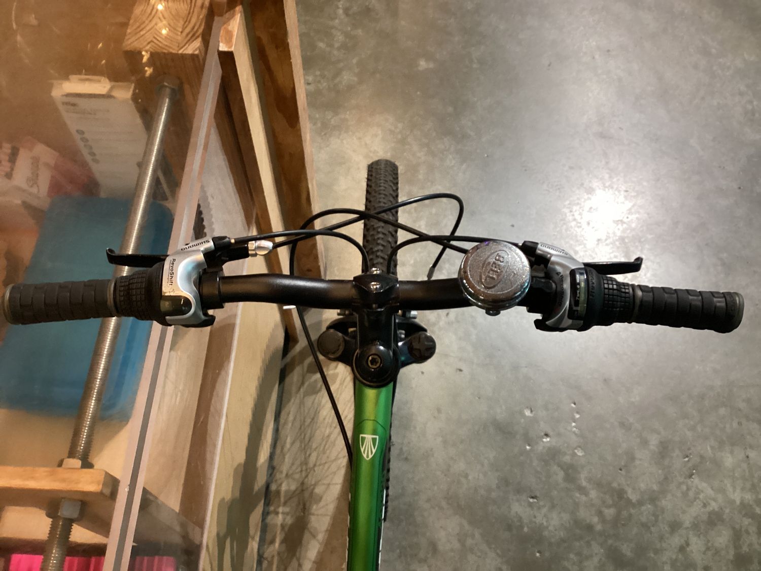 Trek MT220