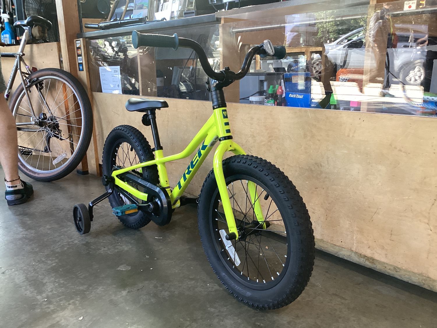 Trek Precaliber 16"