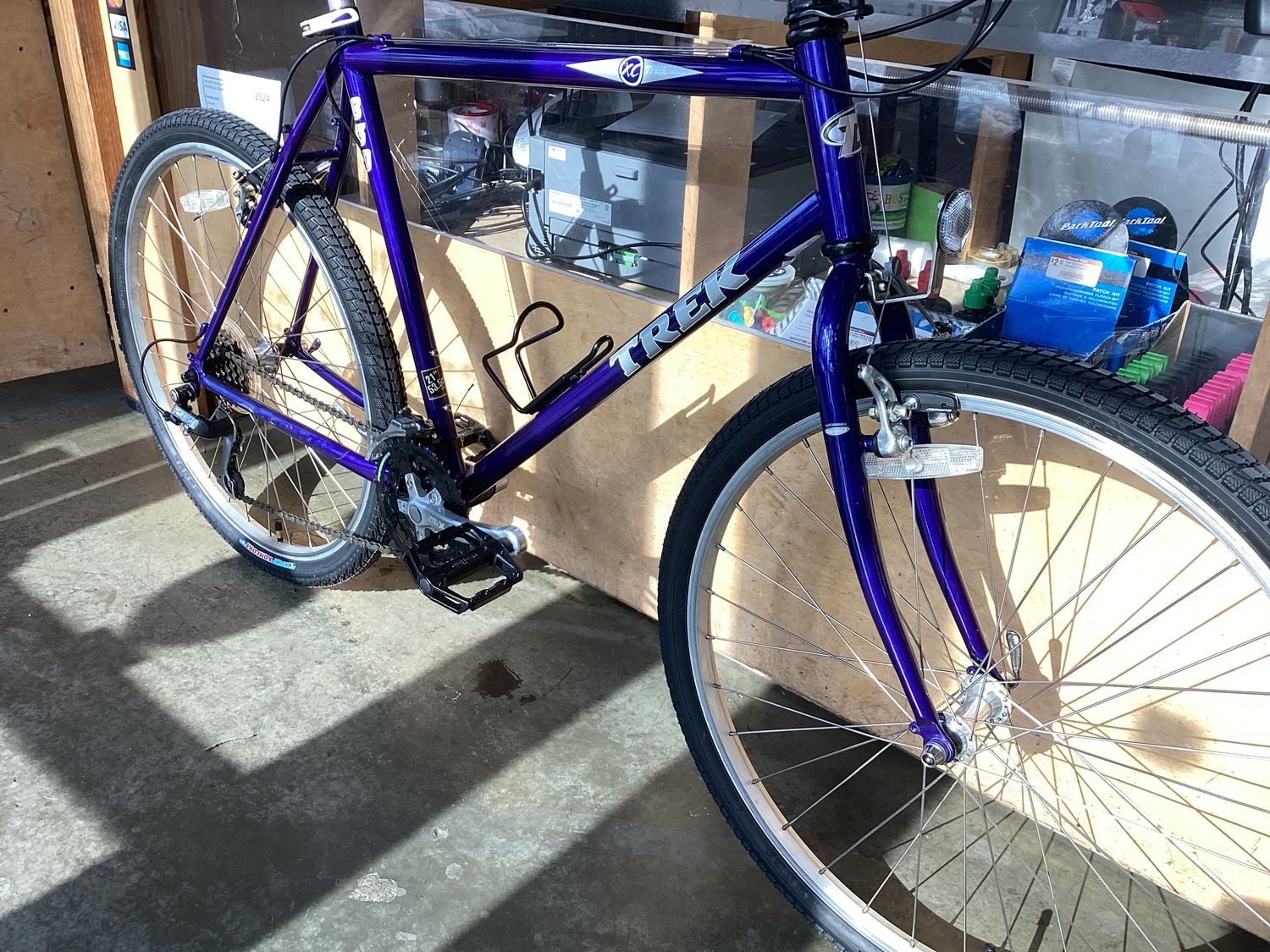 Trek Mountain Track 830