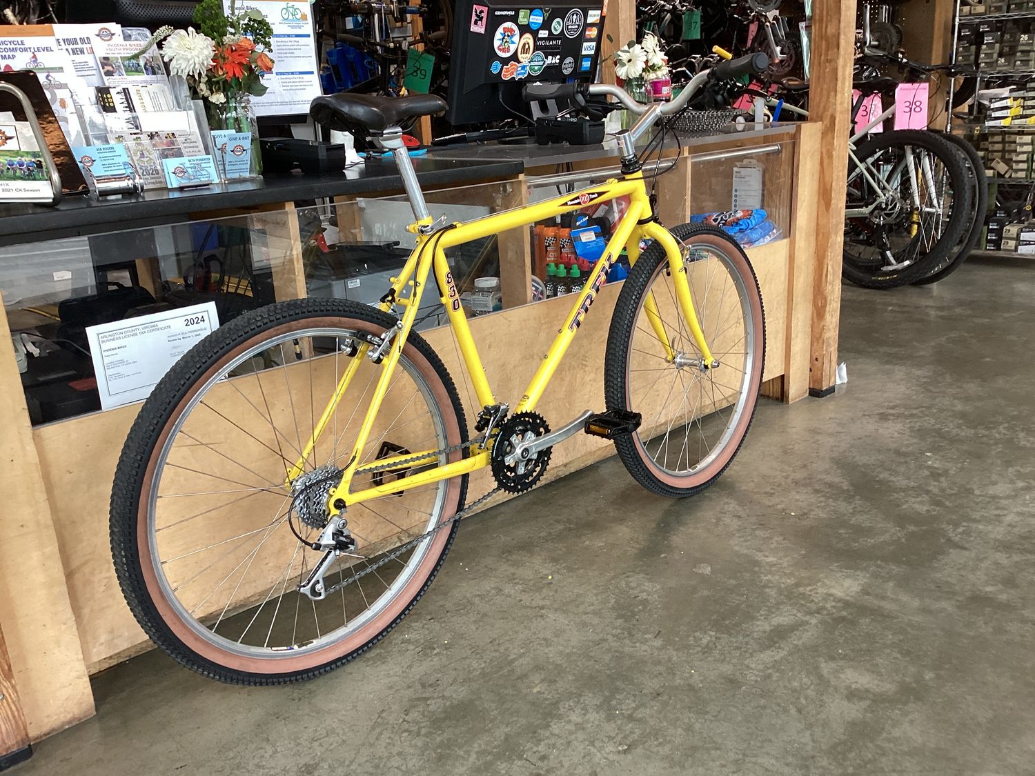Trek Mountain Track 830