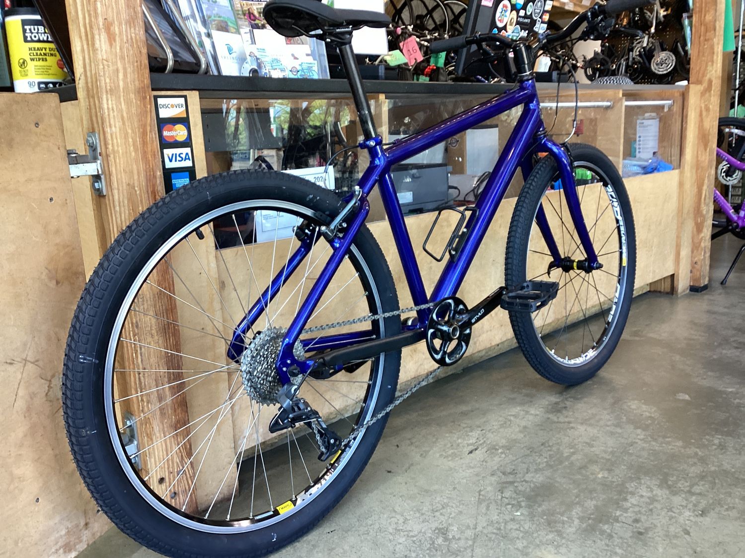 Cannondale Hybrid