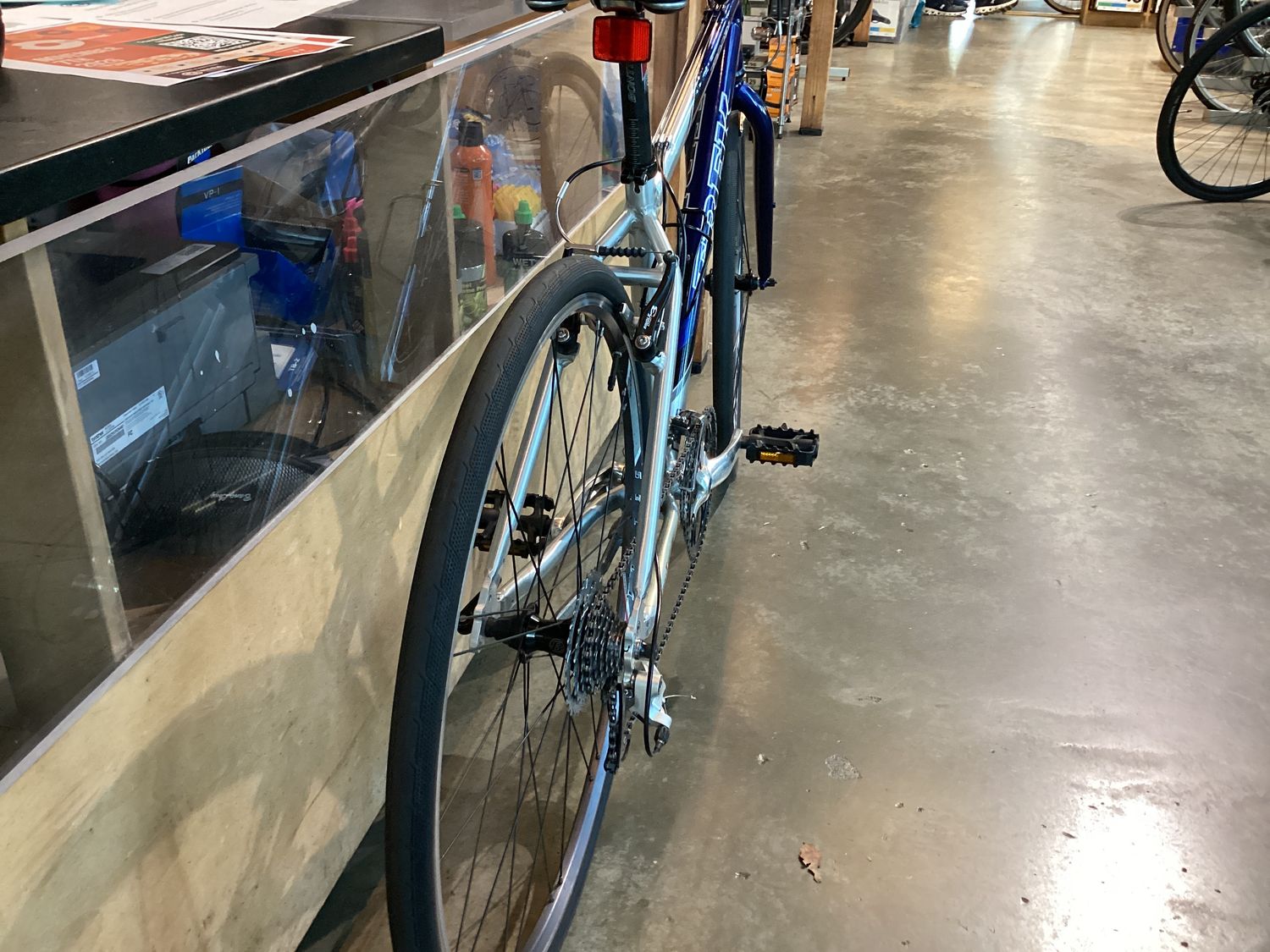 Trek 7700fx