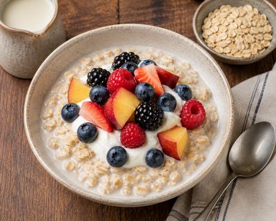 Overnight Oats with Berries