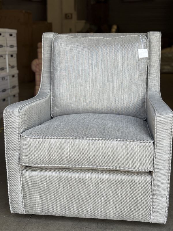 Becket Swivel Chair