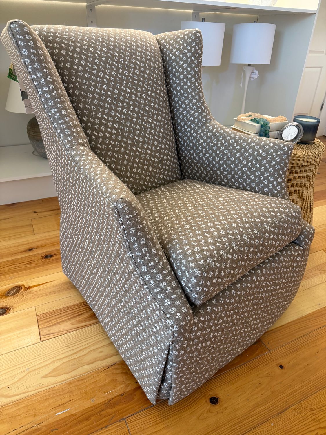 Holly Swivel Glider