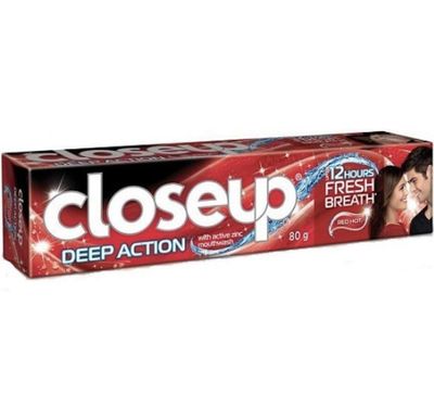 Closeup Triple Fresh Formula