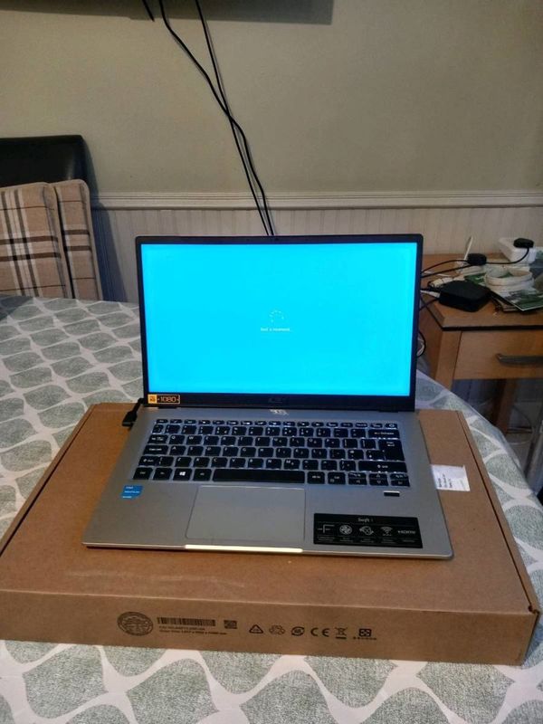 Acer Swift 1 Laptop