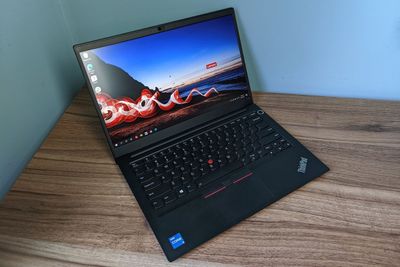 Lenovo ThinkPad E14 - 8gig ram - Windows 11