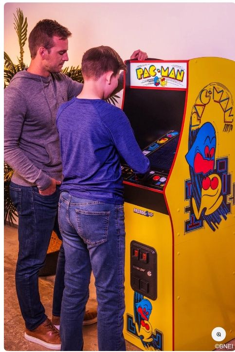 Pac-Man Legacy Deluxe