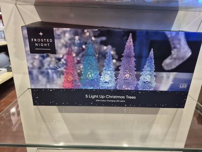 5 Light Up Christmas Trees