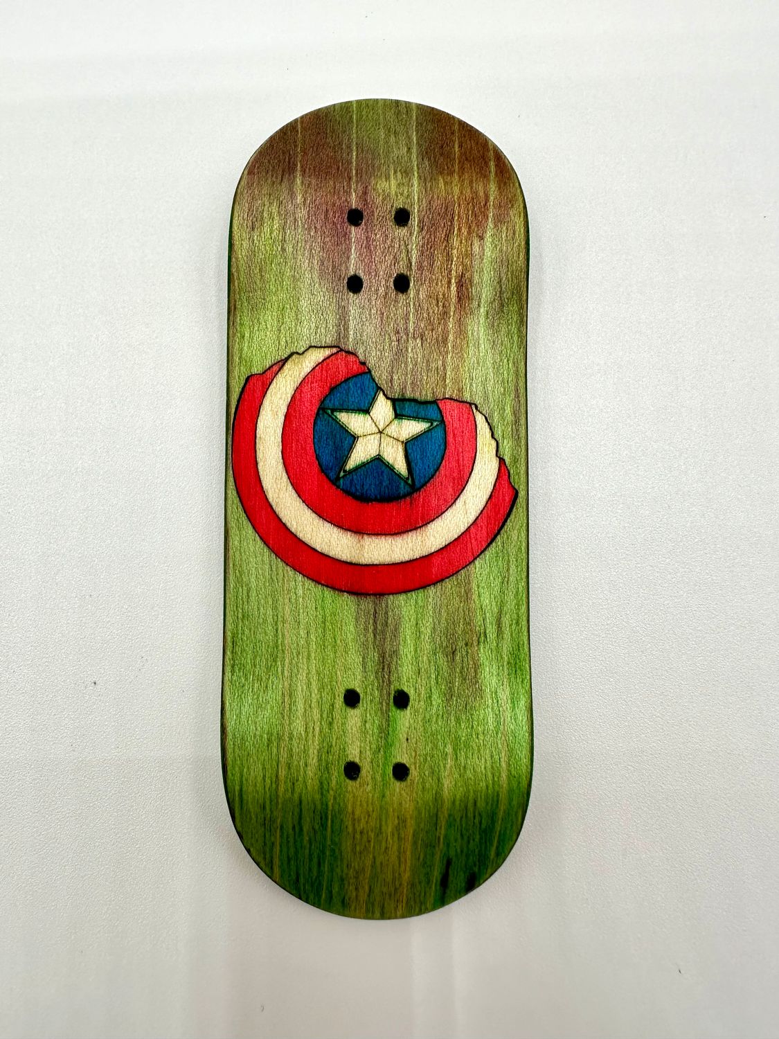 Workers FB Fingerboard Deck Captain America Shield Green 34 High Street