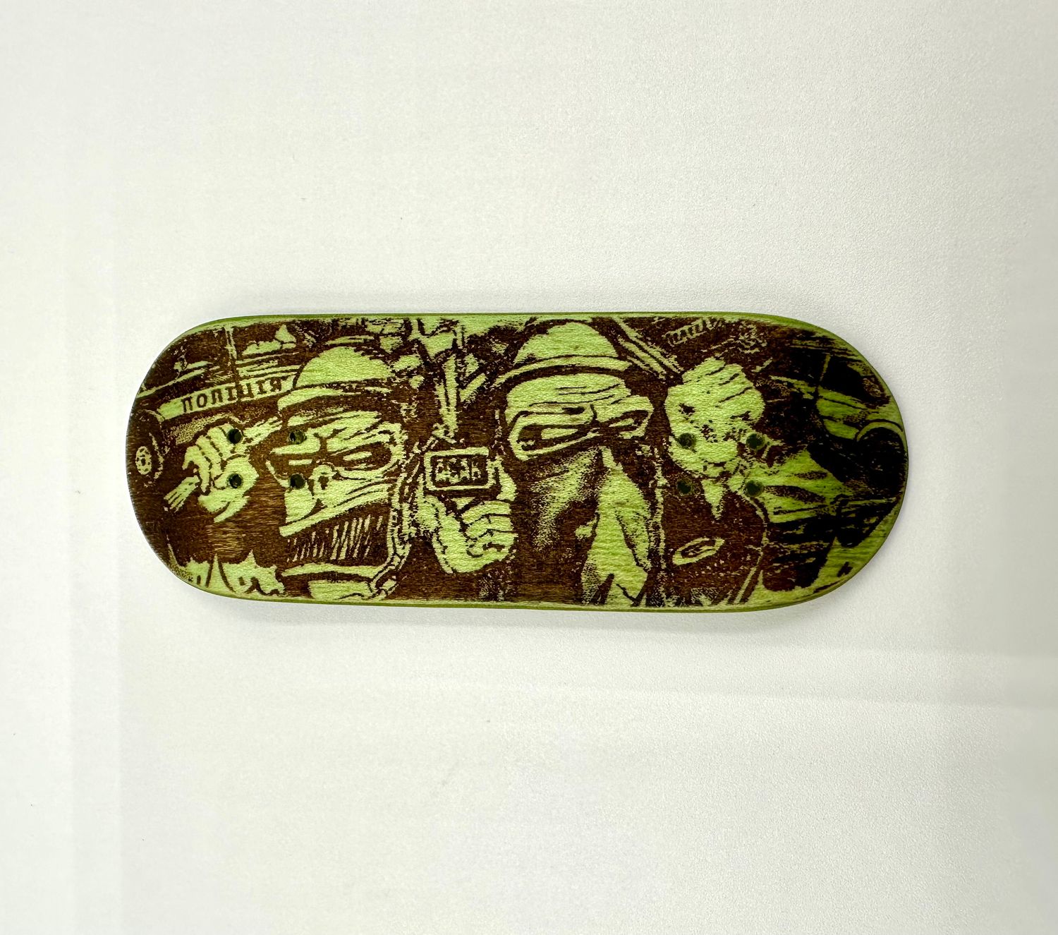 Workers FB Fingerboard Deck War Green 34 Low Street