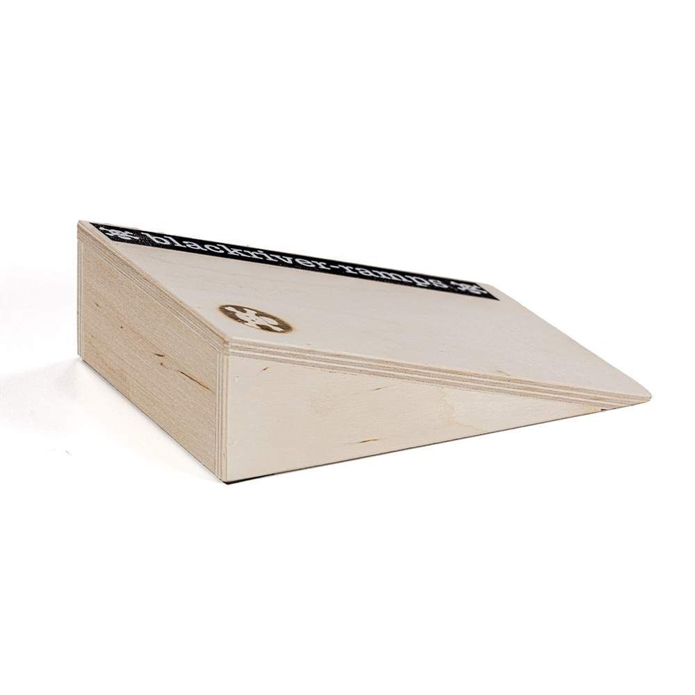 Blackriver Fingerboard Ramps- Street Kicker