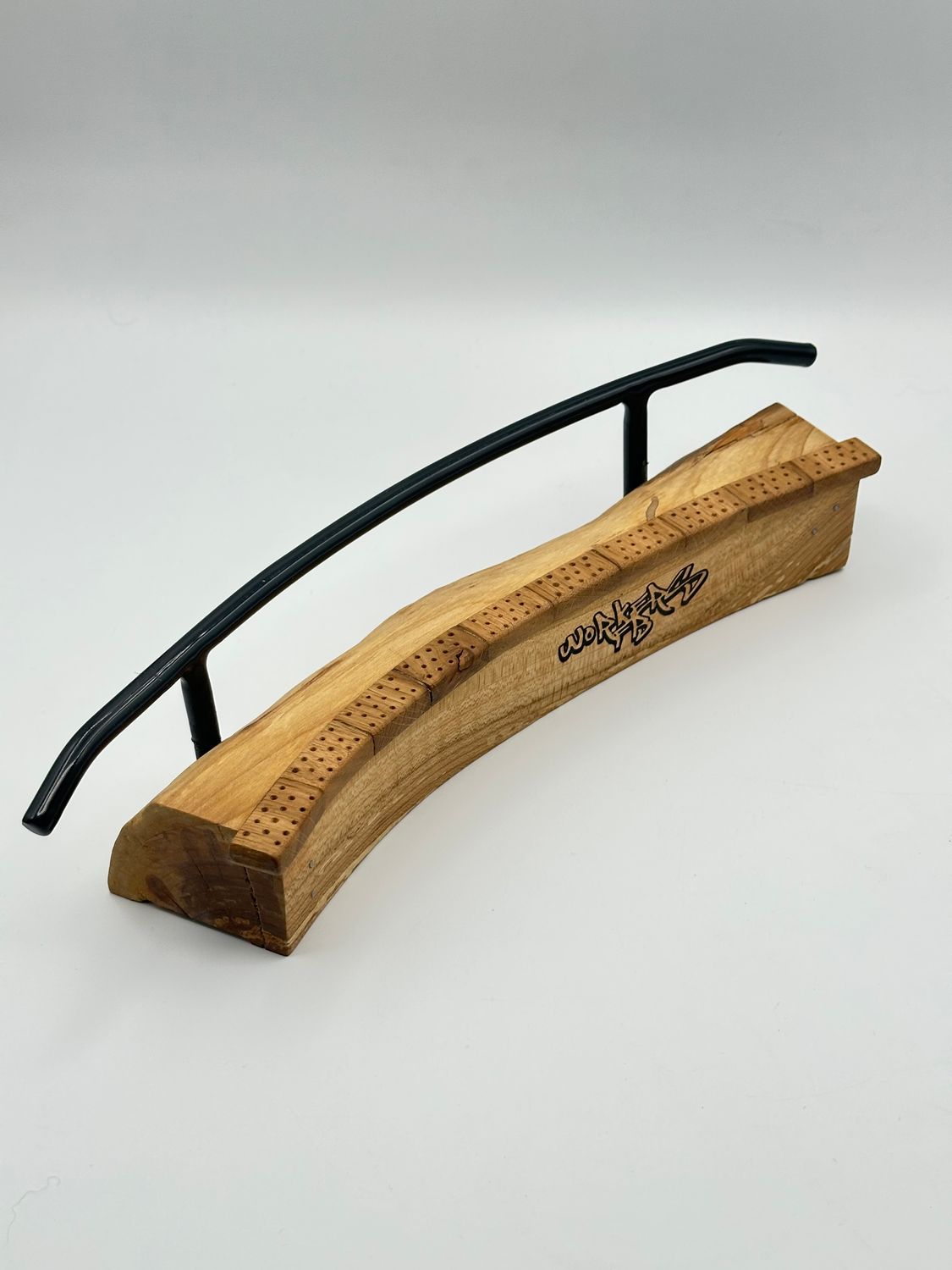 Workers FB Grindbox Obstacle Black Rail Long Curve Box