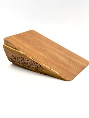 Workers FB Fingerboard Kicker Ramp Logo 2