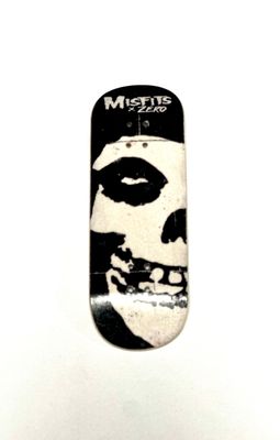 Boardkennel Fingerboard Deck Misfits x Zero 32mm