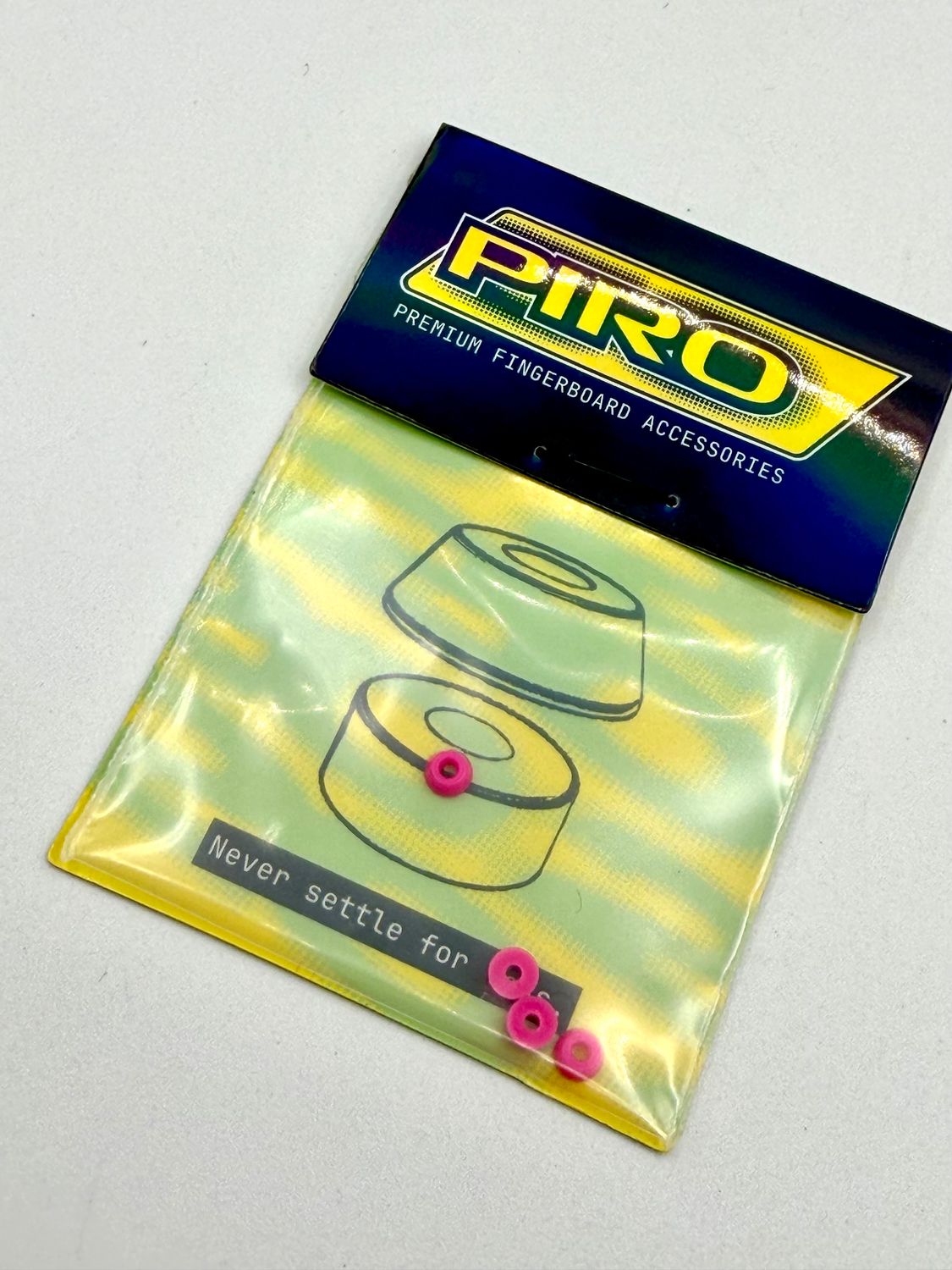 Piro Fingerboard Bushing Cone Shape Medium, Color: Bubble Gum Pink