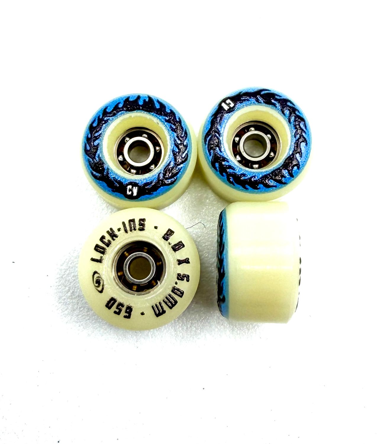 Clairvoyant Fingerboard Graphic Wheels Lock in Off white Inferno 8mm 65D, Color: Blue