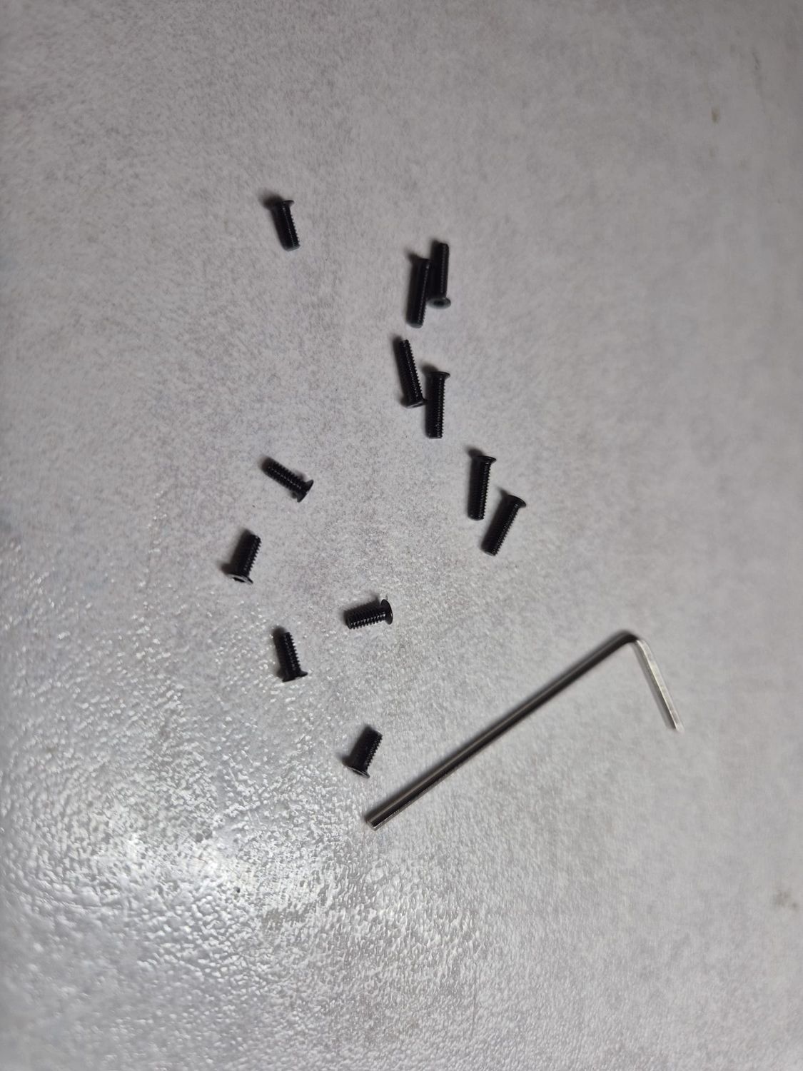 Low-Profile Countersunk Screw Kit