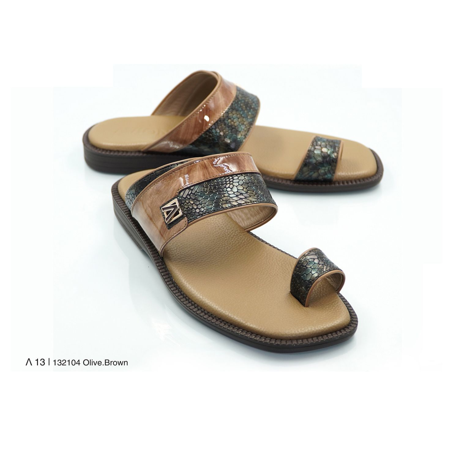 Mens leather sandal
