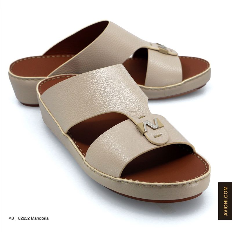 82652 Mandorla