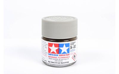 X32 Titanium Silver 10ml - 81532 - Tamiya