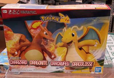 Charizard &amp; Dragonite Pokémon Kit